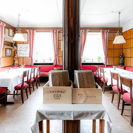 Gasthof - Hotel Kopf ريغيل المظهر الخارجي الصورة