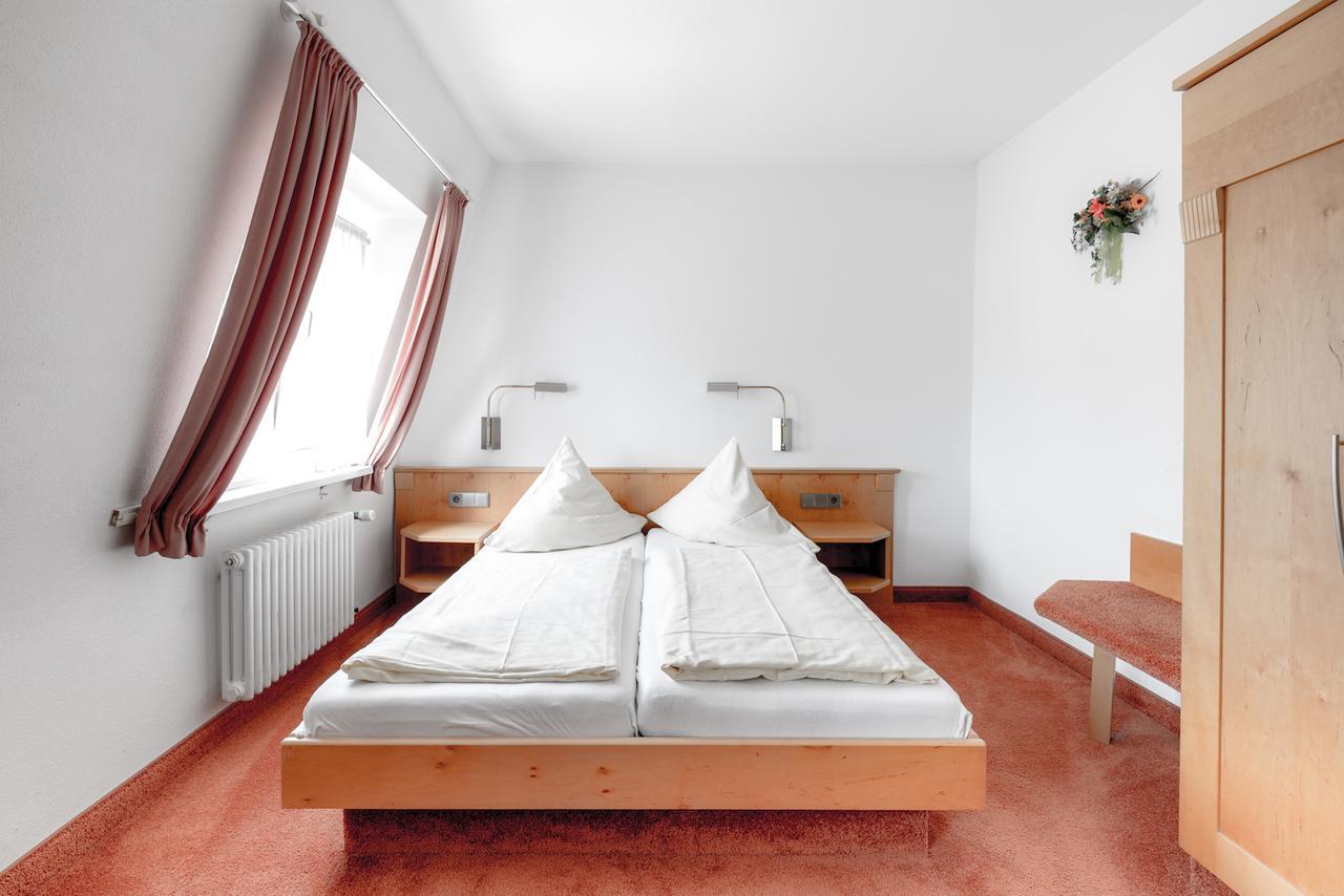 Gasthof - Hotel Kopf ريغيل المظهر الخارجي الصورة